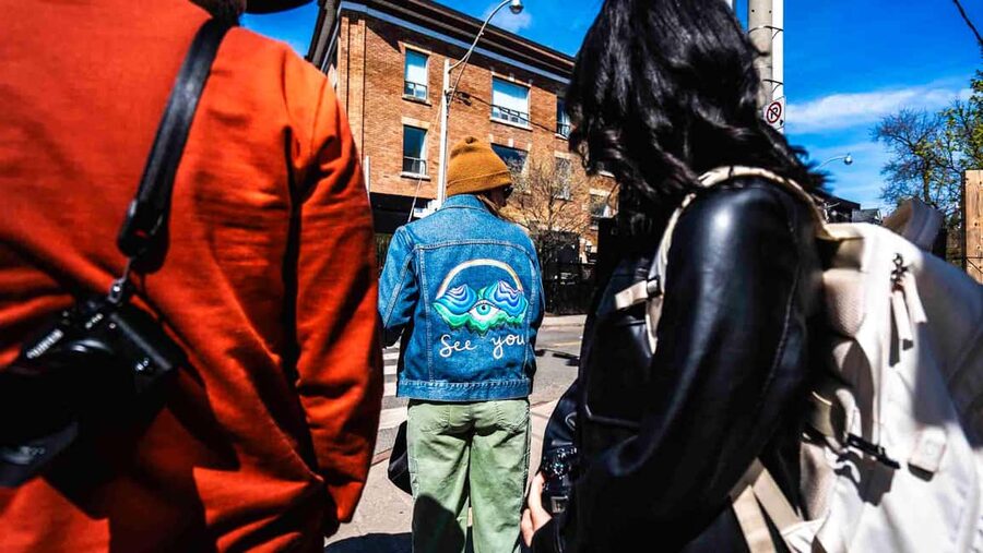 Toronto: Must Do NonTouristy Street Art Tour by local Artist - How artists make the work