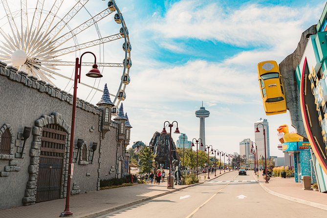 Toronto & Niagara Falls 2 Days Tour - Day two: Skylon Tower and the Niagara boat ride