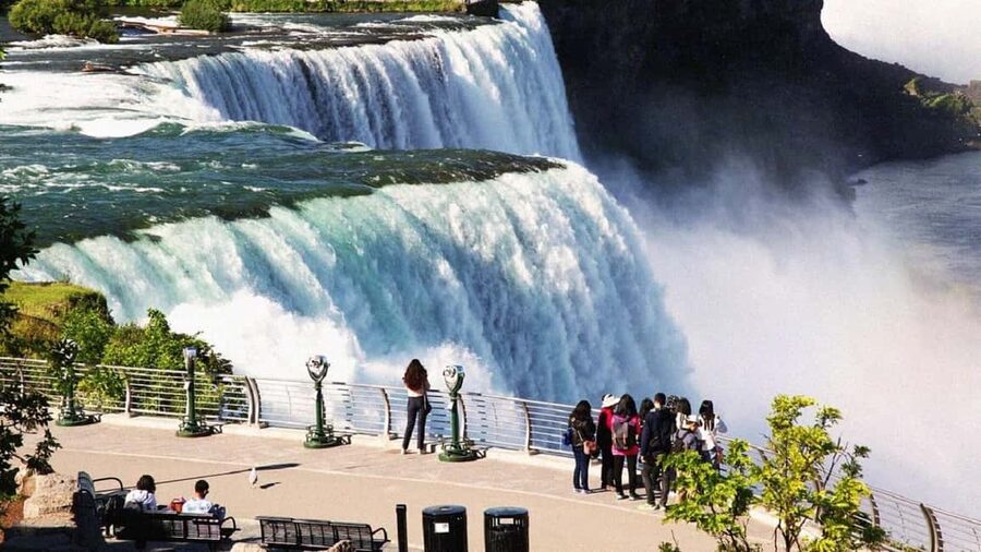 Toronto, Niagara Falls & Thousand Islands 3-day Tour from NY - Hotels, meals, and ticket choices
