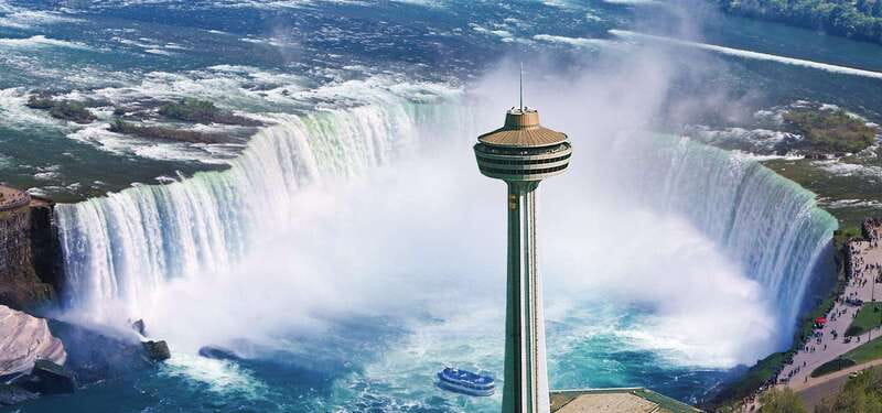 Toronto: Niagara Falls Tour with Boat and Lunch - Queen Victoria Park and the Niagara Parkway