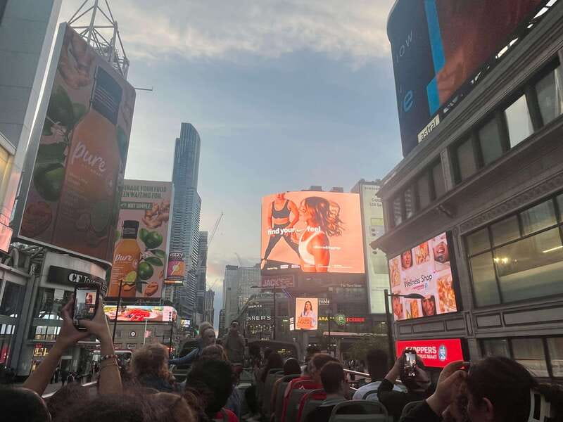 Toronto: Night Sightseeing Tour on a Double-Decker Bus - Starting at Yonge-Dundas Square