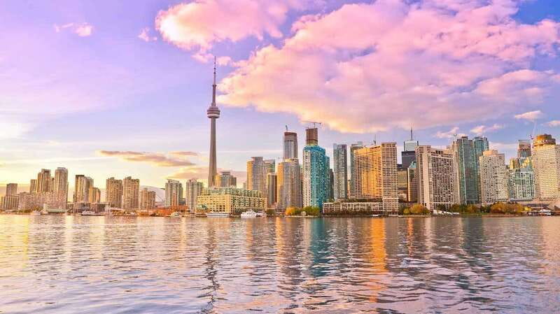 Toronto: Premium Harbor Cruise with Lunch, Brunch, or Dinner - The harbour route and its best sights