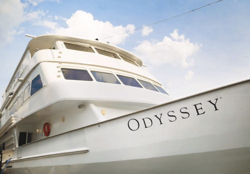 Toronto: Premium Harbor Cruise with Lunch, Brunch, or Dinner - What the food and drinks are really worth