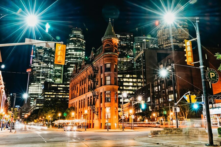 Toronto: Premium Night Driving Tour with Tower Entry - The CN Tower: Toronto from above