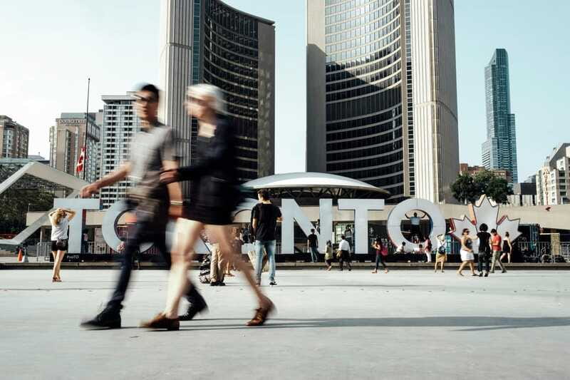Toronto: Private Small Group City Tour with Local Guide - Rosedale and Forest Hill: quiet streets, big homes