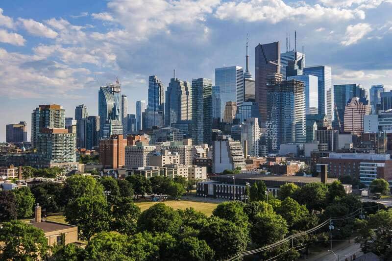 Toronto: Private Walking Tour With A Guide (Private Tour) - The main caution about a private booking