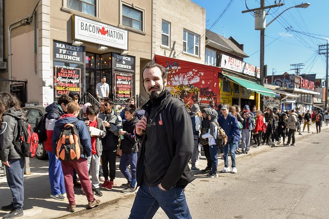 Toronto's Fusion Fare! - Walking through Kensington Market between bites