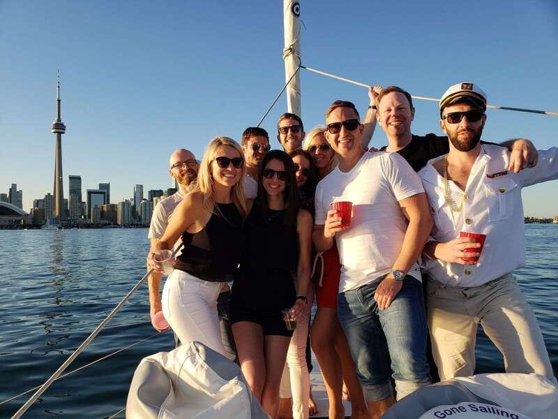 Toronto: Sailing Yacht Cruise of Toronto Harbor and Islands - Why Toronto looks better from Lake Ontario
