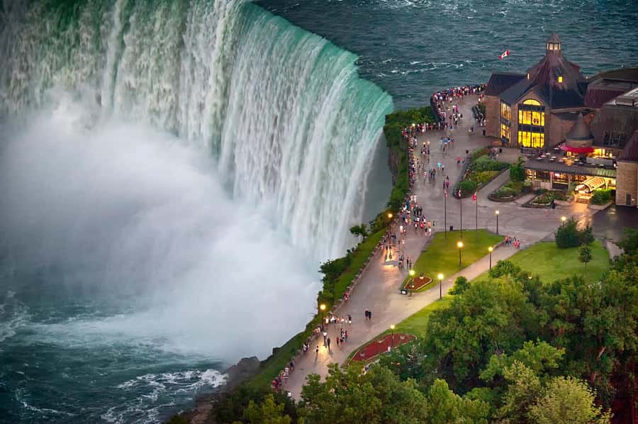 Toronto: Small-Group Niagara Falls Day Trip - The two-hour ride from Toronto