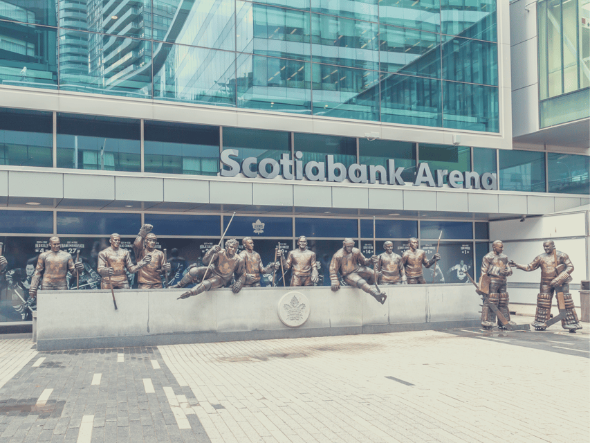 Toronto: Toronto Maple Leafs Game Ticket at Scotiabank Arena - What your 150 minutes inside the arena are like