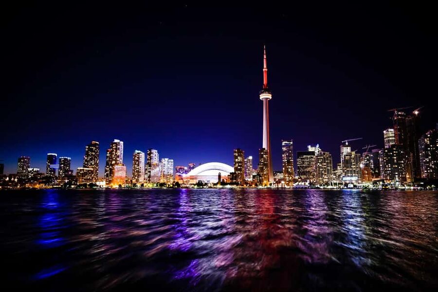 Toronto: True Tales of Toronto Harbour Audio Boat Tour - Seeing Toronto Harbour after dark