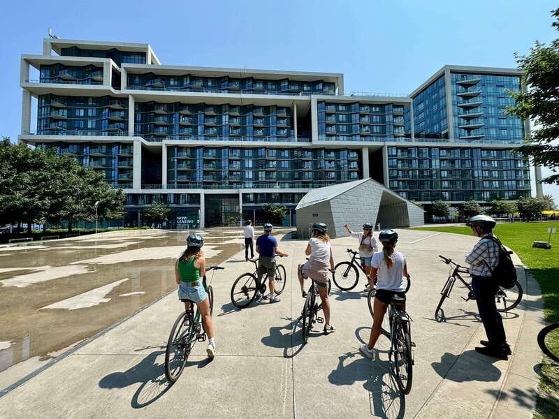 Toronto Waterfront and Islands Guided Bicycle Tour - Should you book the Toronto waterfront and islands ride?