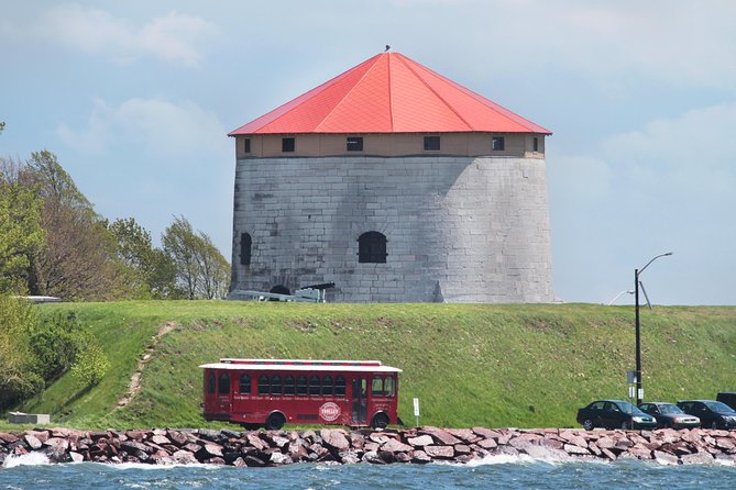 Trolley City Tour of Kingston - Kingston in one sitting