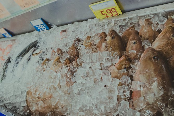 Under the Surface of Montreal's Chinatown: Guided Food Walking Tour - Cantonese pastries and dragon’s beard candy