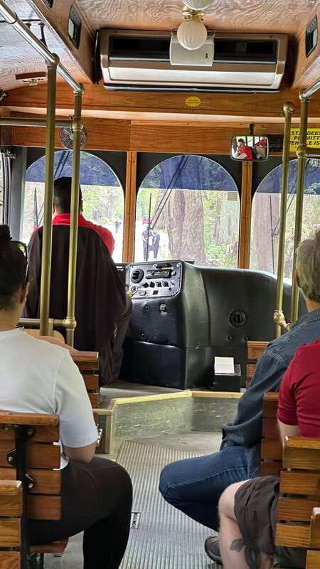 Vancouver: 24 or 48-Hour Hop-On Hop-Off Trolley Tour Pass - Downtown districts, the Art Gallery, and Gastown