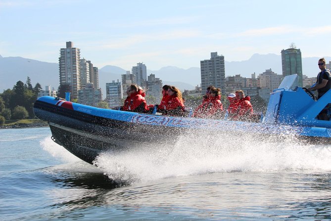 Vancouver City and Seal Colony Scenic Boat Tour - English Bay opens the route to Stanley Park