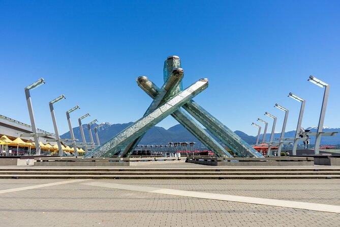 Vancouver City Tour with Admission to Lookout Tower - Gastown, the steam clock, and a route that can change