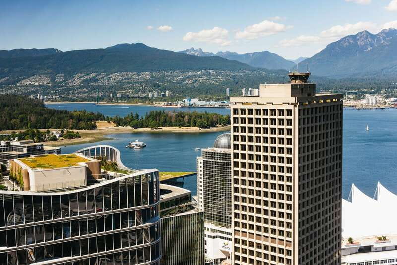 Vancouver: Entry Ticket for the Vancouver Lookout - What you see from the viewing deck