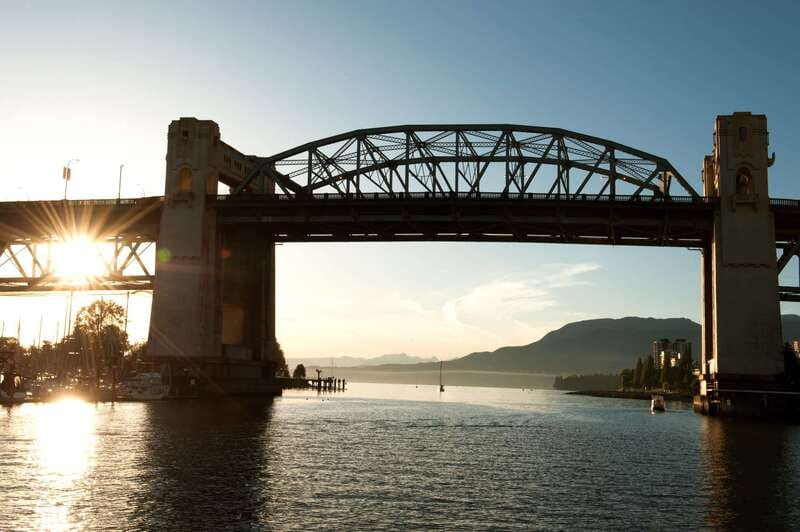 Vancouver: Evening Cruise with Dinner Buffet - Who should book this cruise?