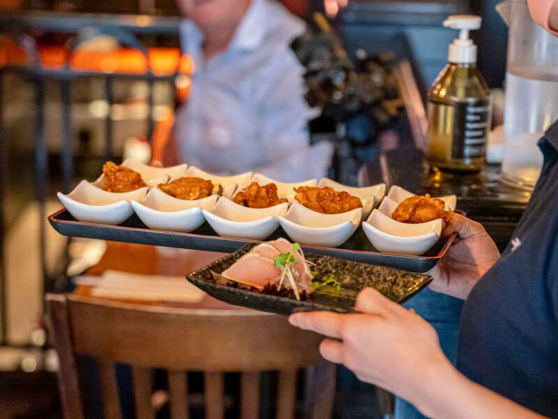 Vancouver: Gastown Historical Walking Food Tour - Key points to know before you book