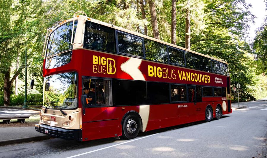Vancouver: Hop-on Hop-off Sightseeing Tour with 10 Stops - Davie Village, Yaletown, and the route through downtown