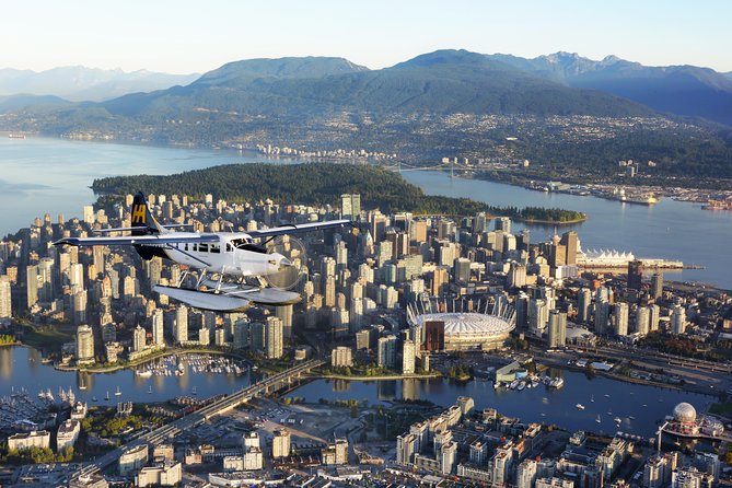 Vancouver Panorama Scenic Seaplane Tour - Horseshoe Bay and Bowen Island add a coastal turn