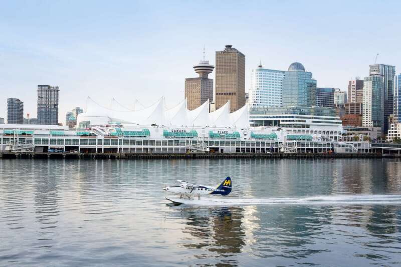 Vancouver: Scenic Panorama Seaplane Tour & Suspension Bridge - Crossing the historic Capilano Suspension Bridge