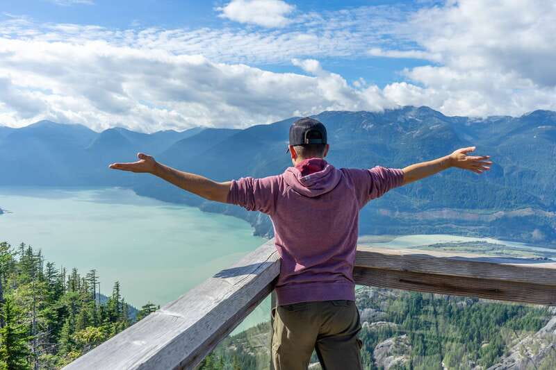 Vancouver: Sea To Sky Highway, Gondola, & Whistler Day Trip - Meeting at Canada Place and settling into the coach