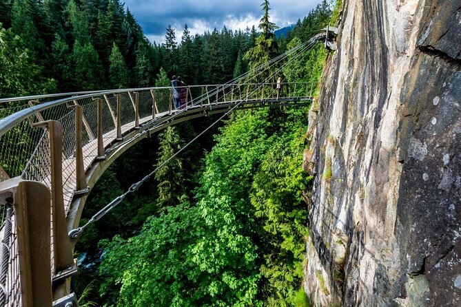 Vancouver Tour: Stanley Park, Granville Island & Capilano Bridge - Key points to know before booking