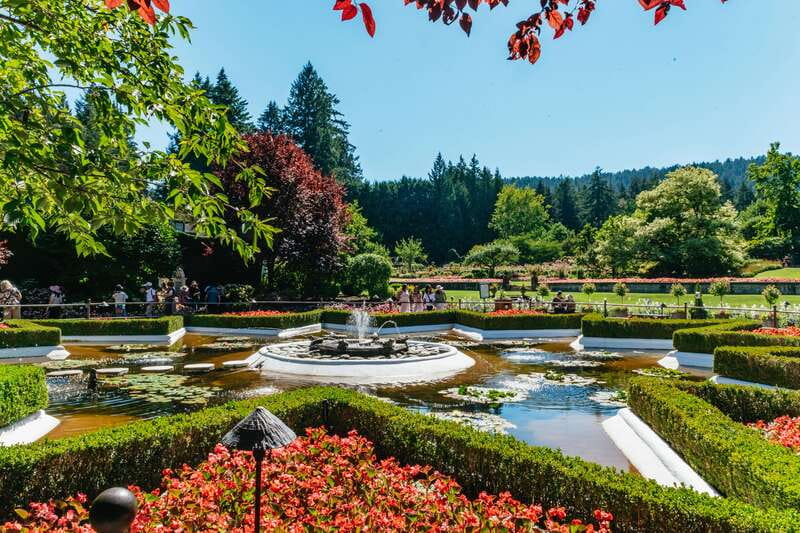 Vancouver: Victoria, Gulf Islands Cruise, & Butchart Gardens - Downtown pickup and the early coach ride