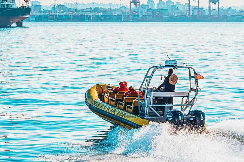 Vancouver: Waterfront Sightseeing Tour - City and Harbour - Coal Harbour and the downtown skyline