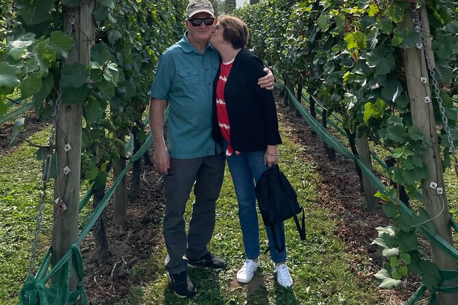 Vancouver Wine Tour (Fraser Valley) - Gate 22 Winery: a modern first pour