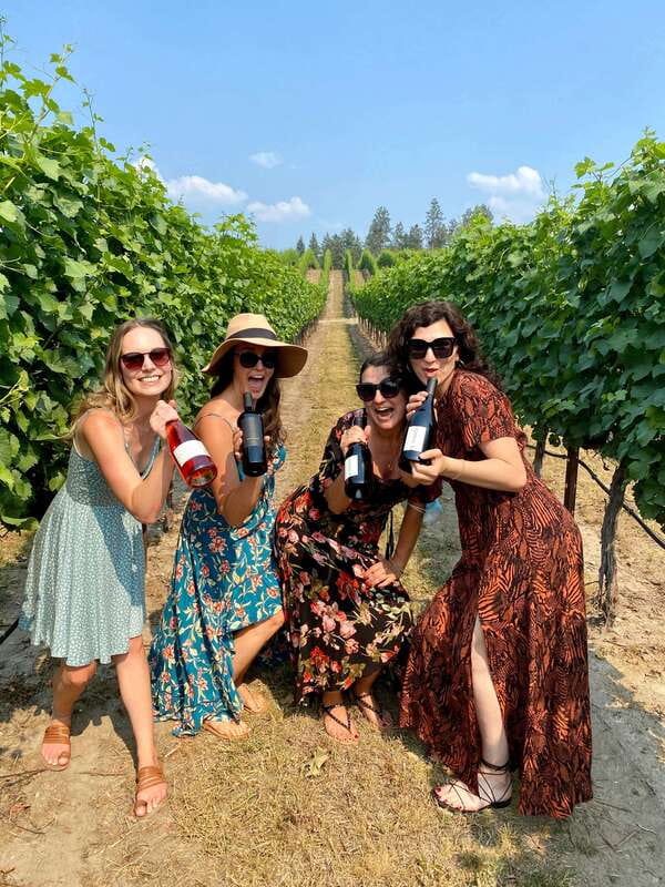 Vernon: Vernon Full Day Guided Wine Tour - Key points to know before booking