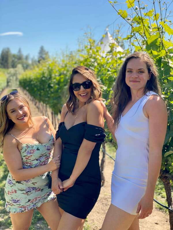 Vernon: Vernon Full Day Guided Wine Tour - 50th Parallel Estate Winery and BLOCK ONE Restaurant