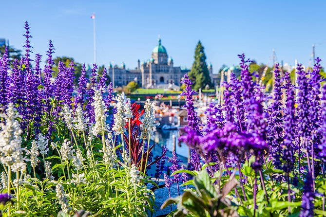 Victoria & Butchart Gardens Tour with Ferry from Vancouver - Two hours inside Butchart Gardens
