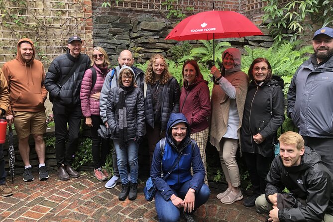 Victoria City Highlights 3 Hour Walking Tour | Grauity-Based - Chinatown and Canada’s oldest Chinatown