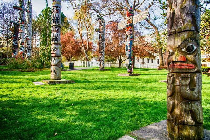 Victoria: City Highlights and Butchart Gardens Tour - Who should book this Victoria tour