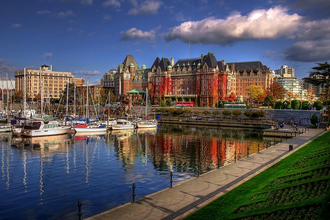 Victoria Guided Food and History Tour - Market Square and Old Town