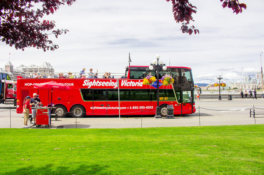Victoria: Hop-On-Hop-Off Sightseeing Bus Tour - The Fairmont Empress and Inner Harbour