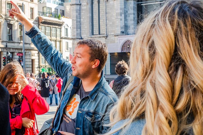 Walking tour of Old Montreal - 16/42 Tours - Ending at Bonsecours Market