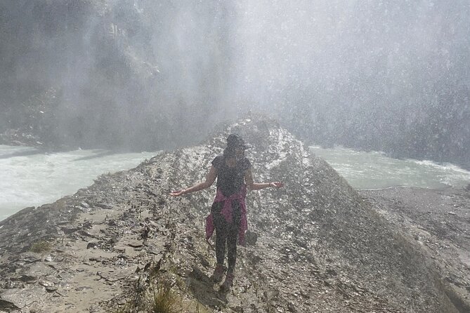 Waterfalls, Lakes & Hidden Gems – Yoho Adventure from Calgary - Why this Yoho day feels different from a standard Rockies tour