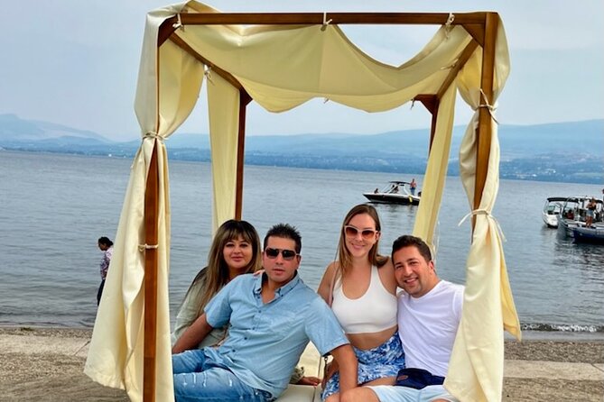 West Kelowna Full Day Wine Tour - Water, snacks, and the small practical touches