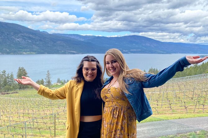 West Kelowna Half-Day Guided Wine Tour With 4 Wineries - Frind Estate brings wine to the beach